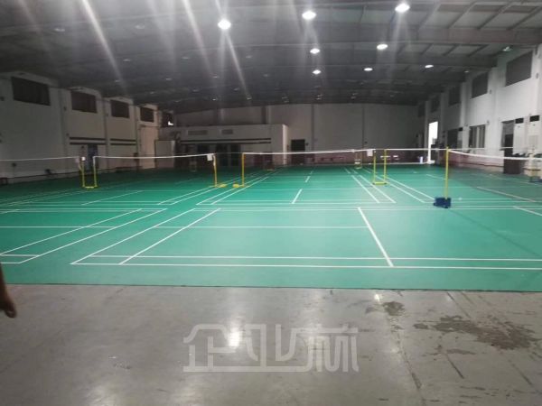 厂房正门图