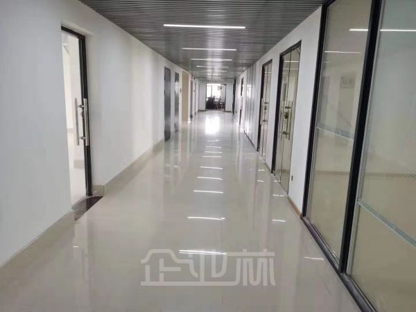 办公正门图