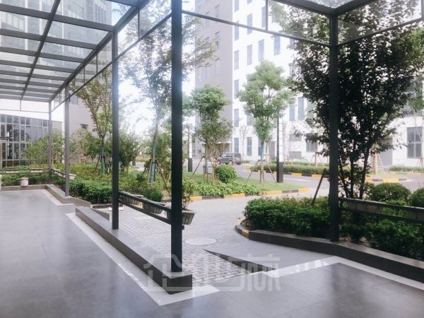 出租颛桥标准办公 99平起 地铁5号线 园区配套