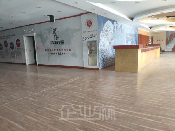 厂房内饰图