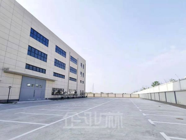 出租金汇6000平厂房 食品产业园 证件齐全 尾盘出清