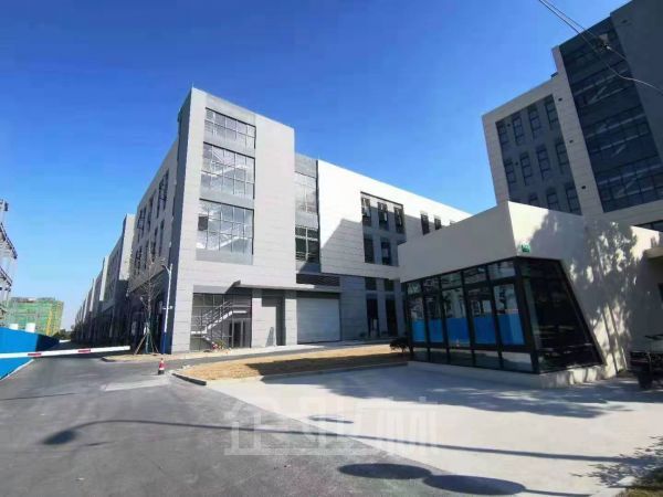 出售新桥厂房2400平 104地 50年产权 政策扶持