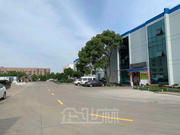 厂房内饰图