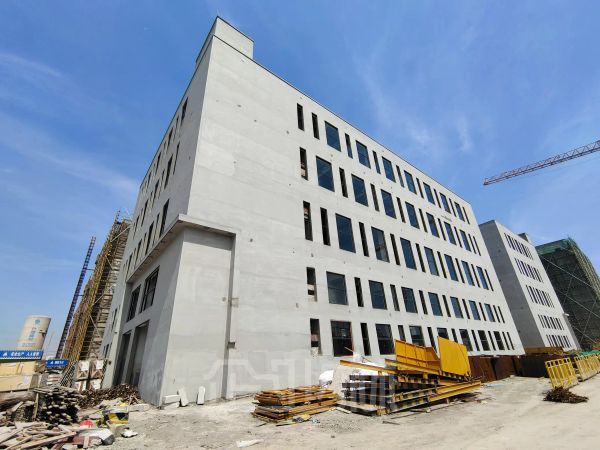 上海闵行地铁旁104地块 产业园区4000平独栋厂房出租