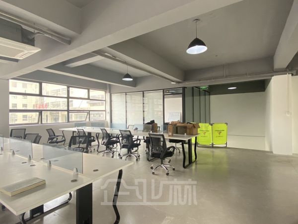 办公正门图