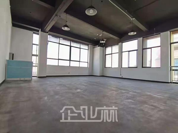 出租 松江九亭小面积仓库 104板块