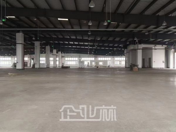 上海浦东4600平标准厂房出租