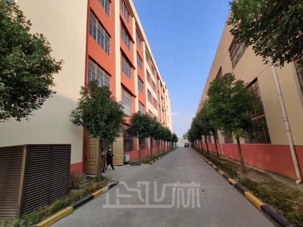 上海市松江小昆山厂房出租,剩4300方