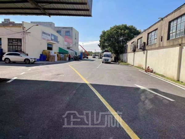 厂房正门图