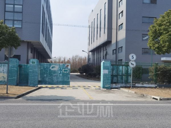 厂房内饰图