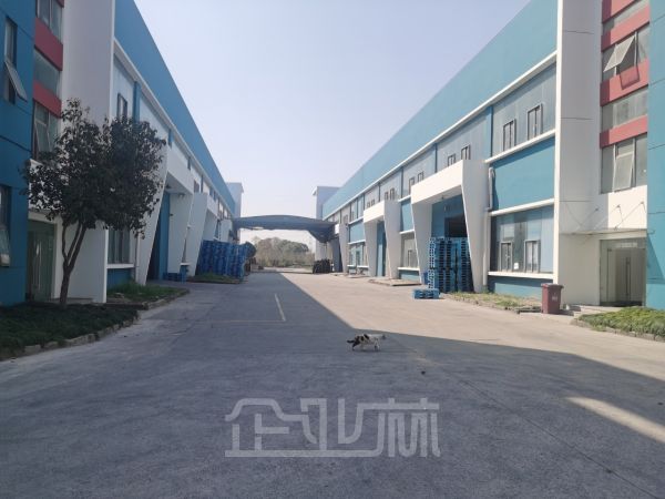 厂房正门图