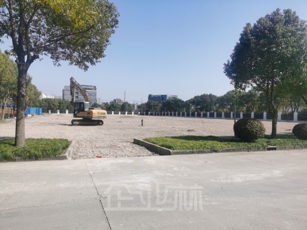 厂房正门图