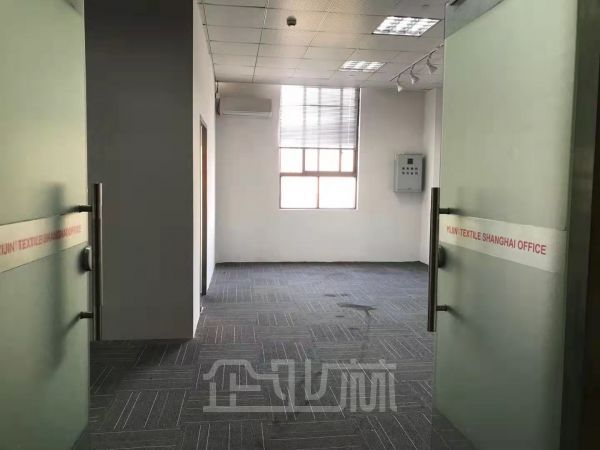 厂房内饰图