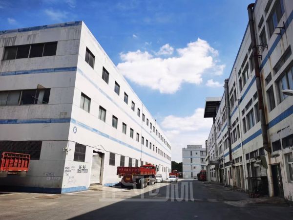 上海泗泾1200平标准厂房仓库出租