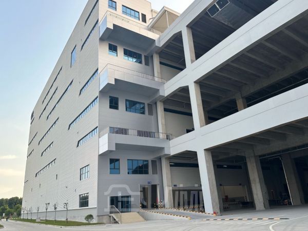 厂房内饰图