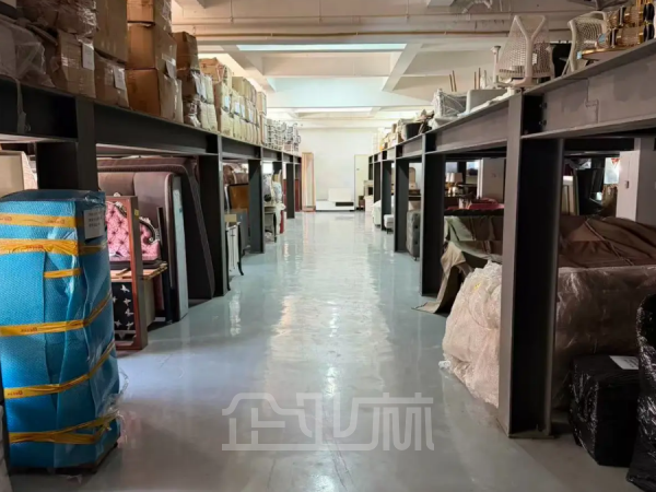 厂房正门图