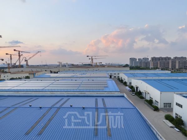 厂房正门图